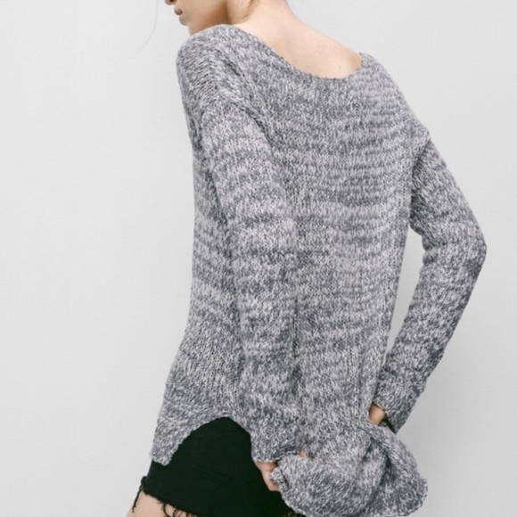 Aritzia Talula Azurlee Sweater - Picture 3 of 8
